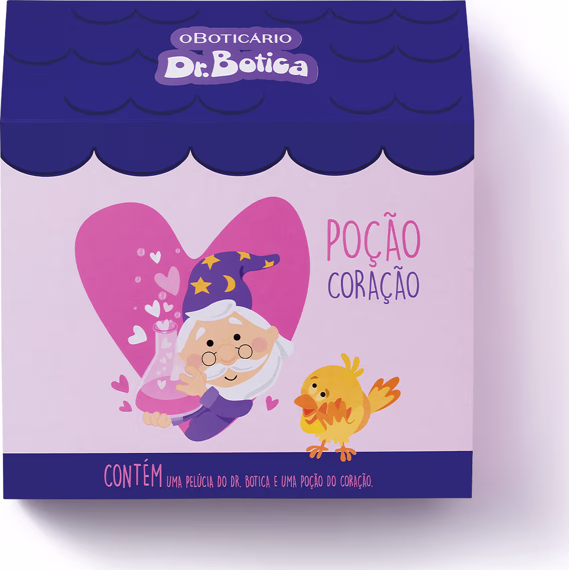 Caixa de papelão retangular com uma tampa ondulada azul escura, tem um fundo rosa claro com um grande coração rosa decorado com corações menores e uma figura de um mago idoso sorridente com uma varinha mágica. Há também um pequeno pássaro amarelo.