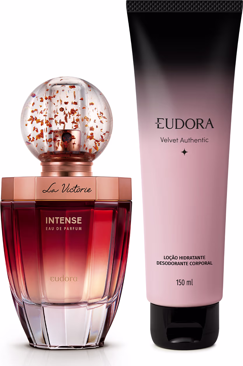 Frasco de perfume Eudora Intense com tampa em formato de globo de neve e tubo de hidratante corporal Eudora Velvet Authentic em embalagem preta e rosa. Produtos da marca Eudora com design elegante e sofisticado.