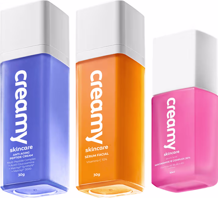 A imagem mostra três frascos retangulares transparentes de produtos cores azul, laranja e rosa, com tampas brancas.