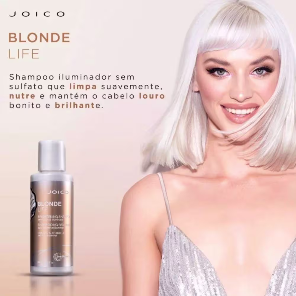 A imagem mostra uma modelo loira com cabelos lisos e maquiagem leve, usando um vestido brilhante com alças finas. e o texto: um shampoo iluminador sem sulfato da linha Blonde Life da marca Joico que limpa suavemente, nutre e mantém o cabelo brilhante.