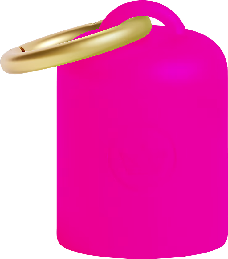 Detalhe da case rosa e com alça para pendurar.