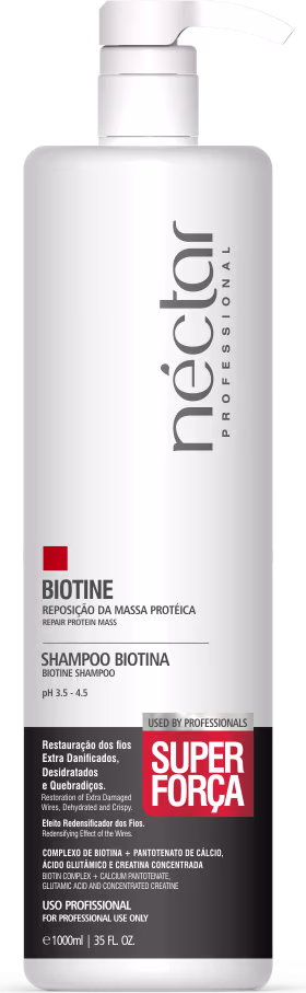 Frasco branco com bomba dosadora contendo Shampoo da marca Néctar do Brasil, com texto em português e inglês destacando "Super Força" para restauração dos fios.