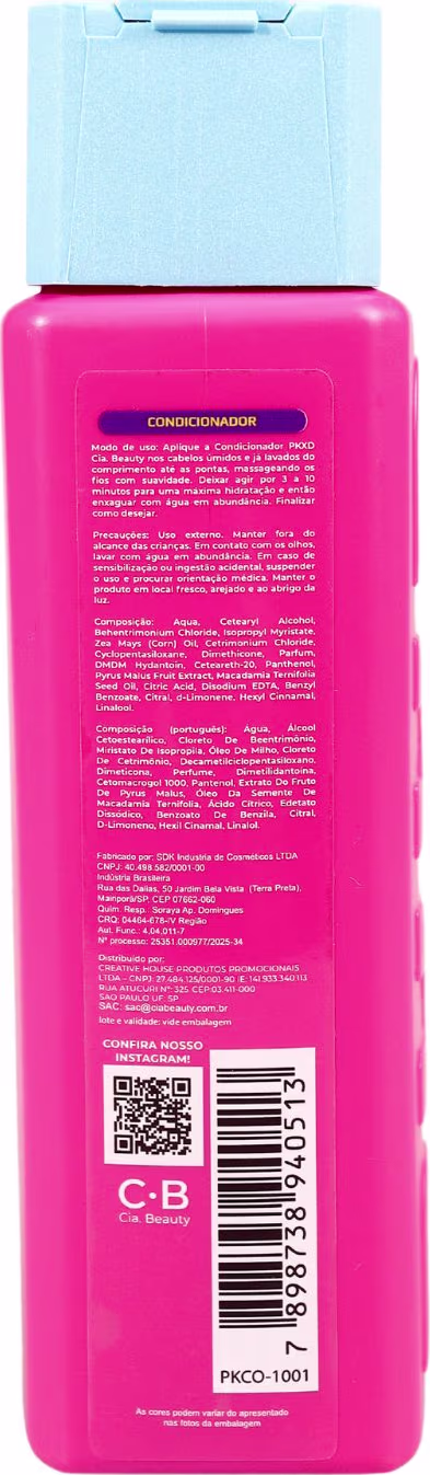 O rótulo do produto contém informações em português, incluindo o nome "Condicionador" e detalhes sobre os ingredientes e instruções de uso.