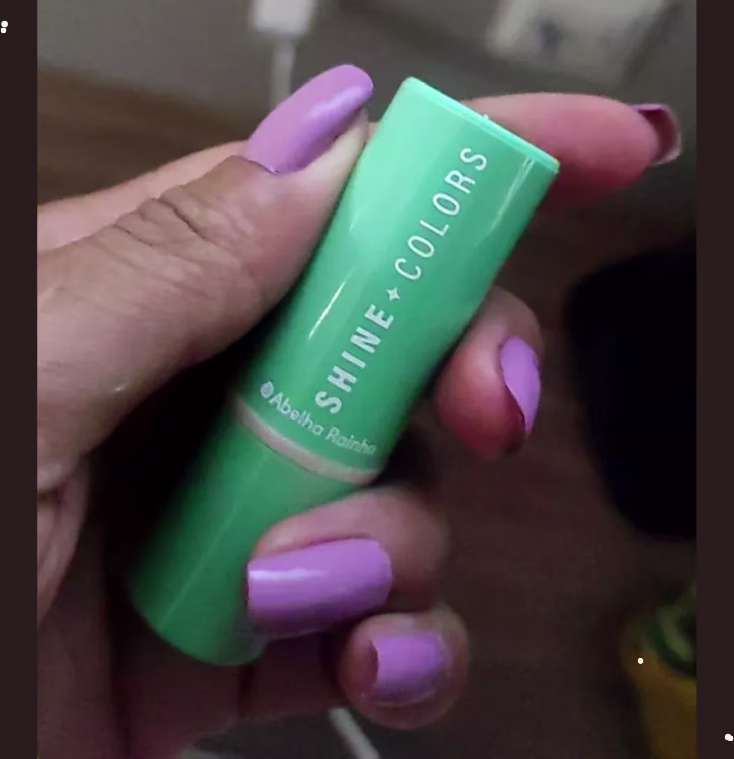 Batom Matte Abelha Rainha Shine Colors Rosé Veludo, 4g.