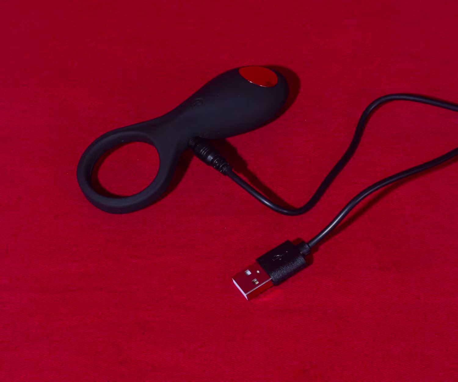 Vibrador Anel Peniano Tiger Sem Fio Désir Atelier.