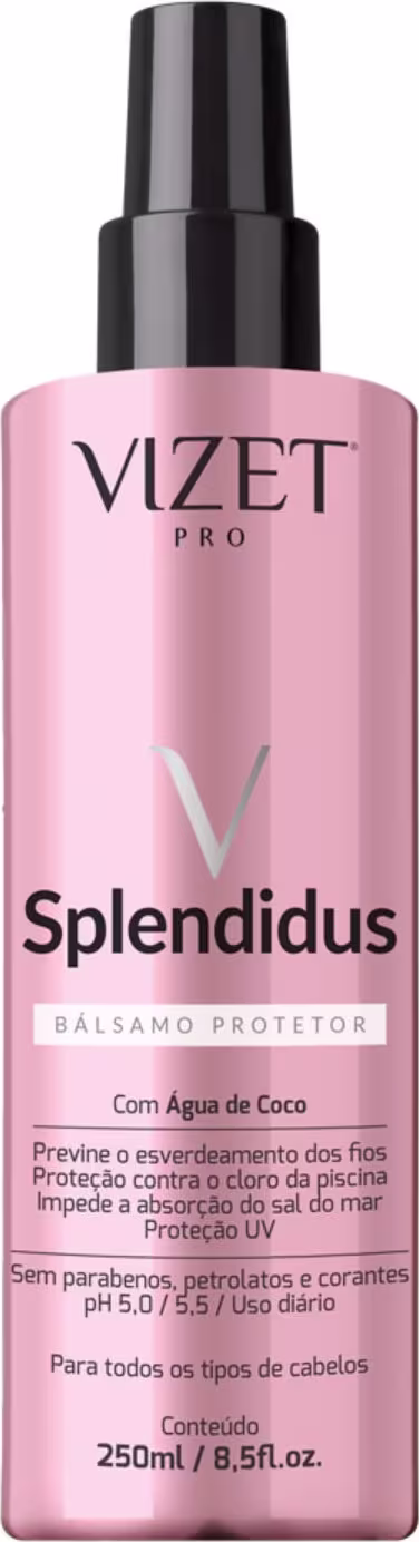 A imagem mostra a embalagem plástica rosa com detalhes em preto. Rótulo com o nome do produto e marca.