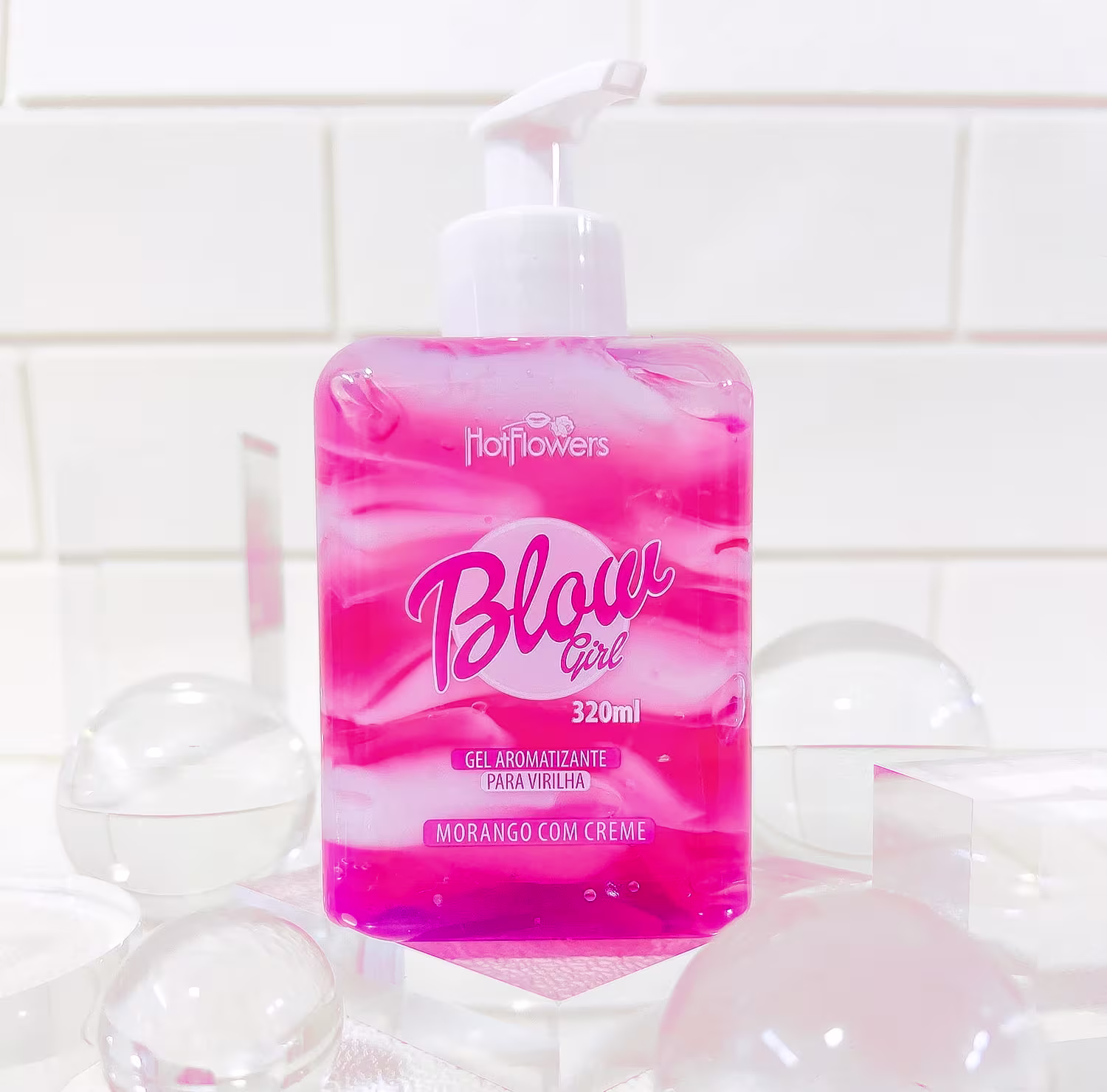 A imagem mostra o Gel Hidratante para Virilha Blow Girl Morango com Creme da marca HotFlowers.