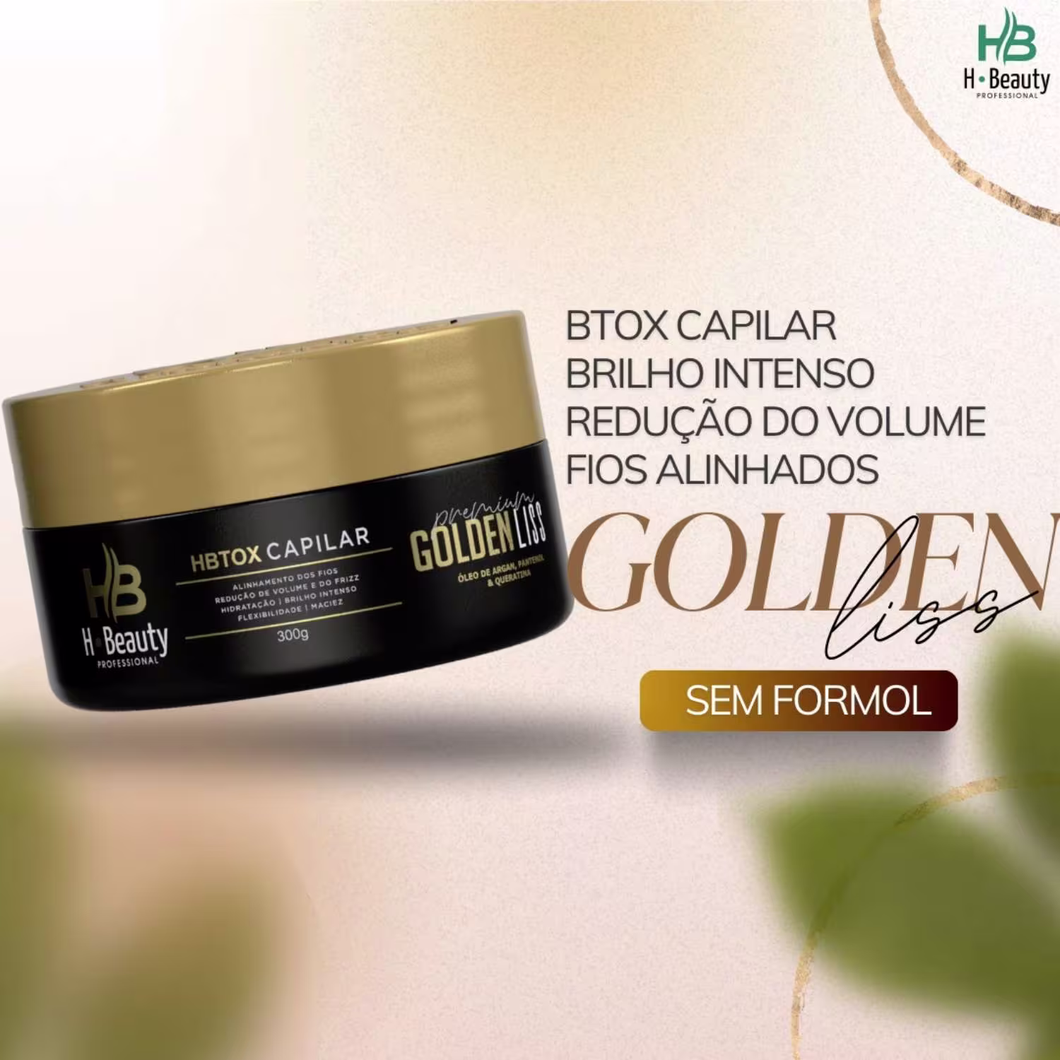 Rótulo com o nome "HBTOX CAPILAR" e descrições "BRILHO INTENSO, REDUÇÃO DO VOLUME, FIOS ALINHADOS". Texto "GOLDEN LISS" em letras grandes e douradas. Indicação "SEM FORMOL" em caixa amarela.