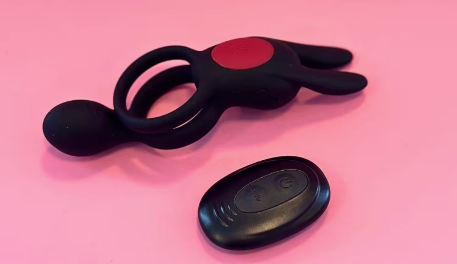 Vibrador Anel Peniano Lyke Preto de Désir Atelier.