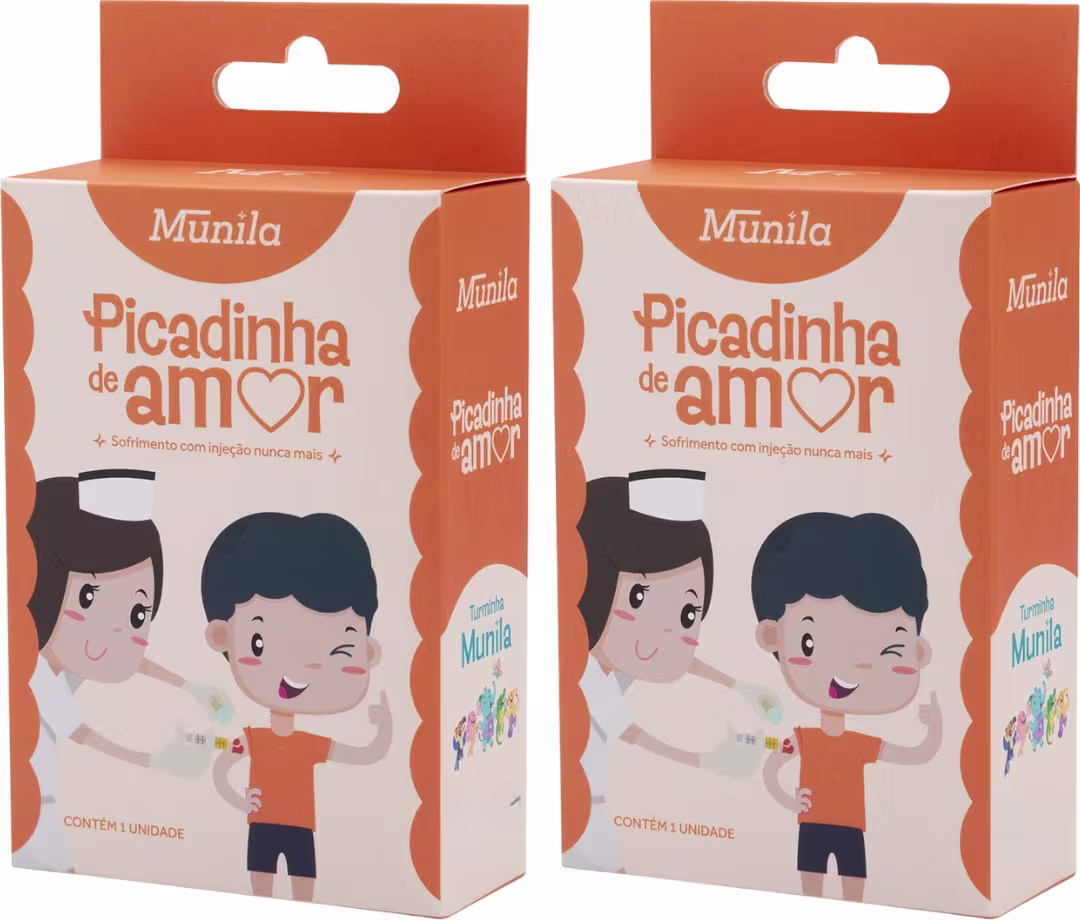 A imagem mostra duas caixas de produtos da marca Munila, chamados "Picadinha de Amor". Cada caixa contém uma almofadinha que auxilia a reduzir a dor na hora de dar injeção em bebês.