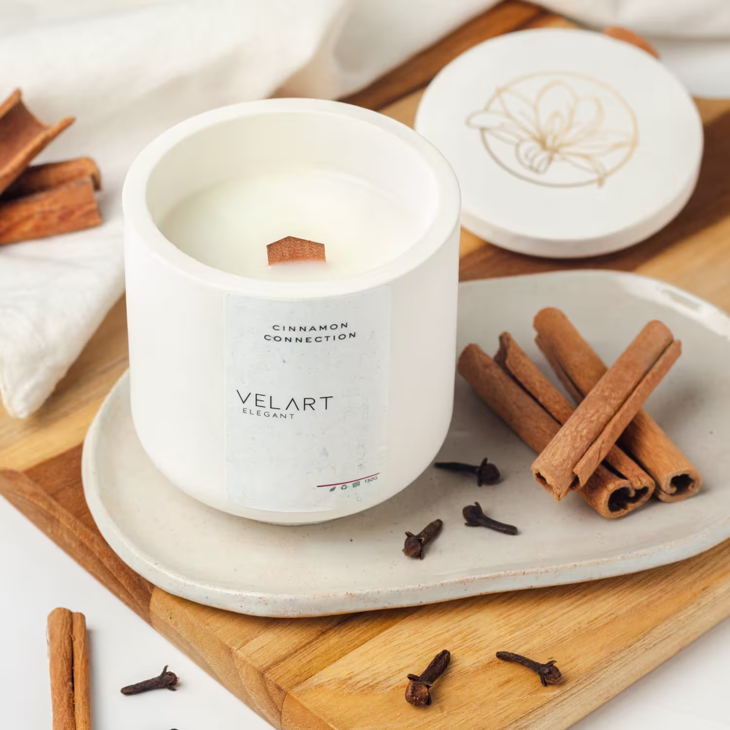 Vela Aromática Velart Elegant Cinnamon Connection, 130g.