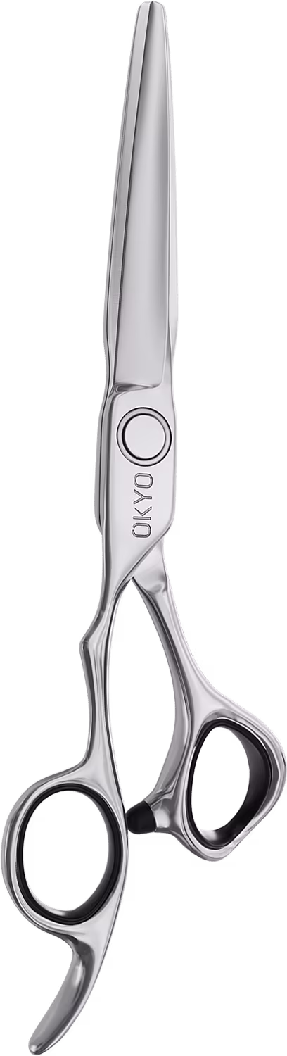 Tesoura de corte de cabelo Okyo, com design elegante e moderno em tons de prata, com empunhadura ergonômica e detalhes de acabamento refinados.