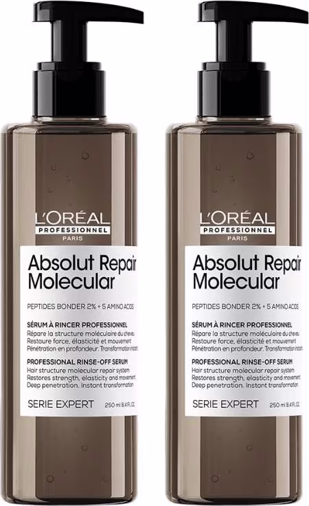 A imagem mostra dois frascos de plástico transparentes contendo um líquido marrom claro. Os frascos têm bombas dispensadoras pretas na parte superior. Eles pertencem à linha Serie Expert Absolut Repair Molecular da L'Oréal Professionnel.