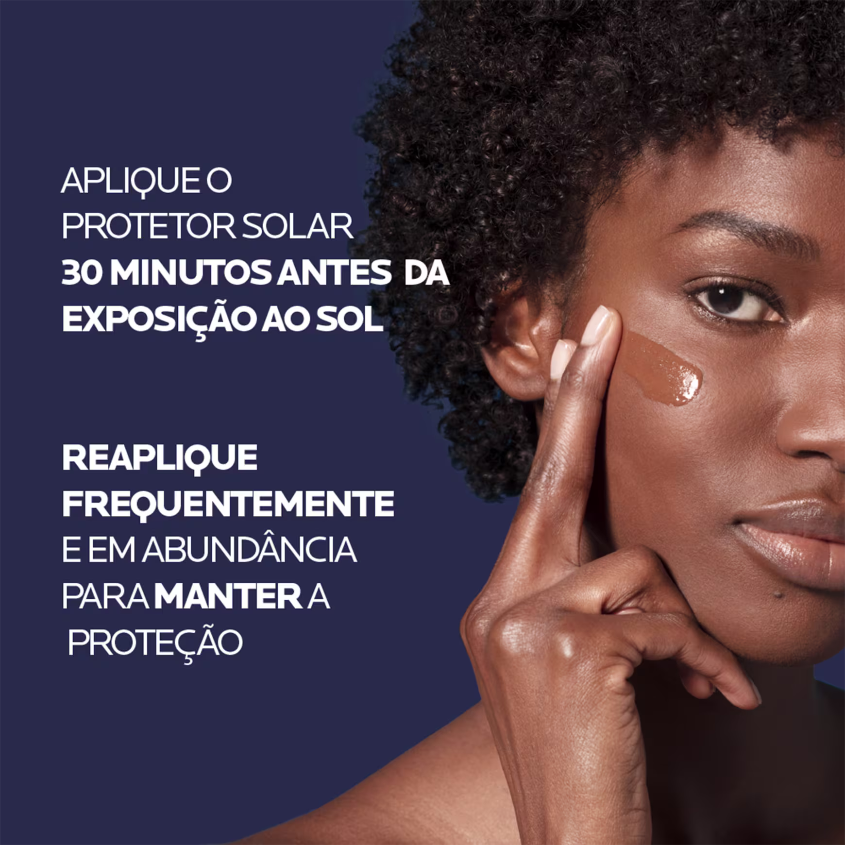 A imagem mostra uma mulher usando o protetor e indicações de como usar o produto.