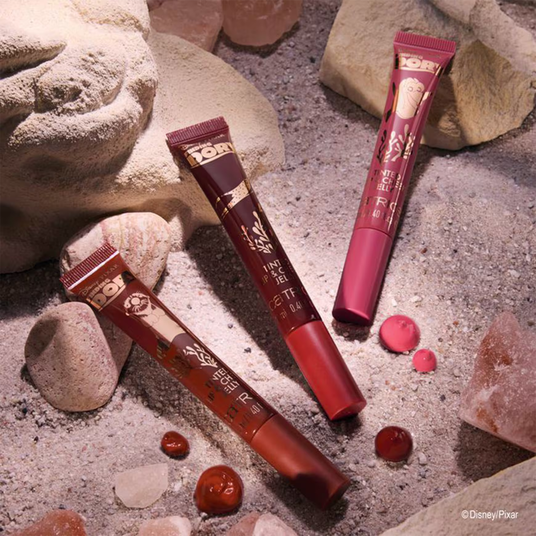 Balm Multifuncional Catrice Disney Pixar Procurando Dory 010 Dory's Daydream 12ml.