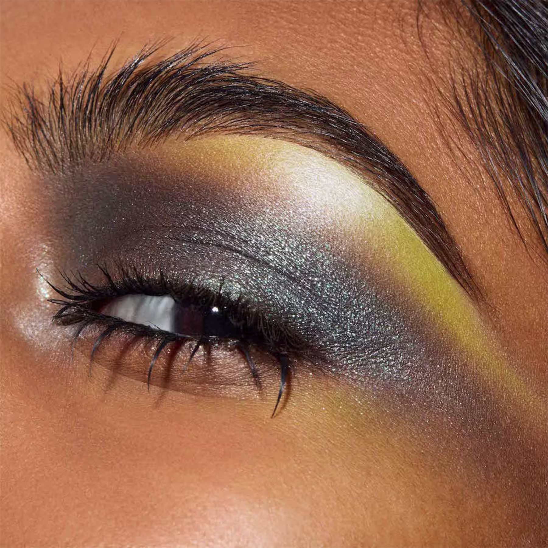 Sombra Metálica M.A.C Single Shadow Kaizen Private Jet, 1g.