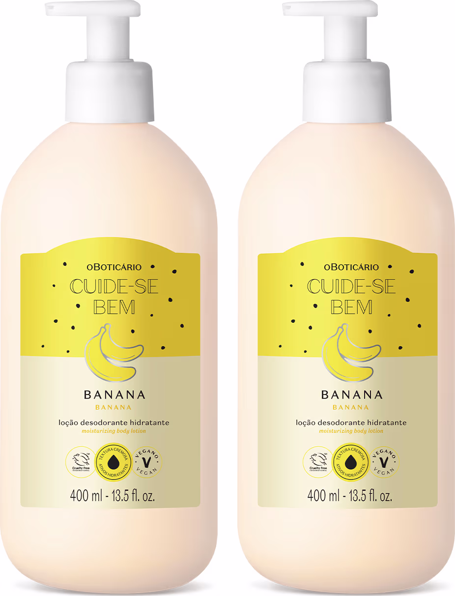 São dois frascos de loção hidratante desodorante com fragrância de banana. Os frascos são de plástico branco opaco com bombas dosadoras na parte superior. As embalagens têm rótulos amarelos com uma ilustração estilizada de banana.