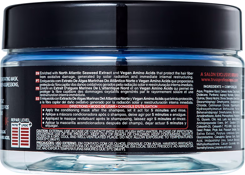 A imagem mostra a máscara capilar Miracle Summer, da marca Truss. No rótulo, estão descritas as instruções de uso em inglês e português, bem como a sua composição.