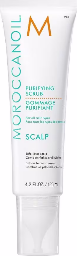 Tubo branco de 125 ml da linha Moroccanoil, contendo um esfoliante purificante para o couro cabeludo. O rótulo apresenta o nome da marca em laranja e azul, com a indicação "Scalp" para o produto.
