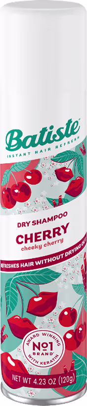 Shampoo a seco da marca Batiste, na fragrância de cereja. A embalagem é um frasco branco cilíndrico com rótulo colorido em tons de vermelho e verde, destacando o nome da marca e a fragrância "Cherry". O frasco contém 120g do produto.