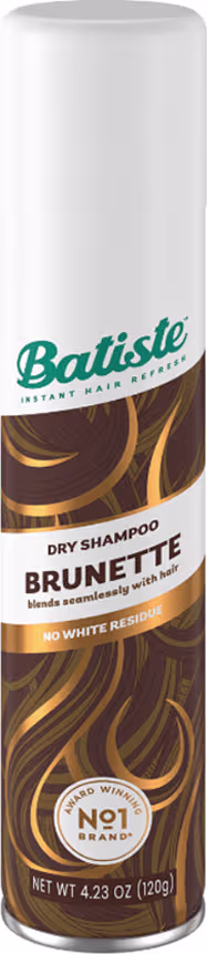 O produto apresentado é um shampoo a seco da marca Batiste. A embalagem é um frasco branco cilíndrico com o logotipo e nome da marca em verde, e informações sobre o produto em marrom. O frasco contém 120g de produto.