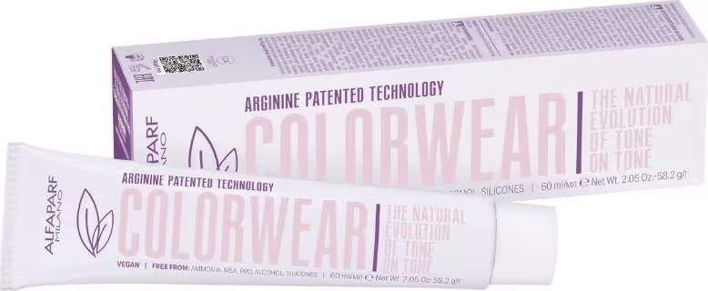 A imagem mostra uma embalagem e um tubo do tonalizante "Color Wear". A embalagem é predominantemente branca com detalhes em lilás e o nome do produto em letras grandes na cor rosa claro.