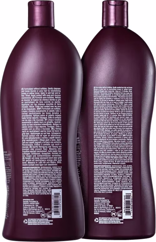 A imagem mostra o verso das embalagens de shampoo e condicionador com informações mais detalhadas sobre os produtos.