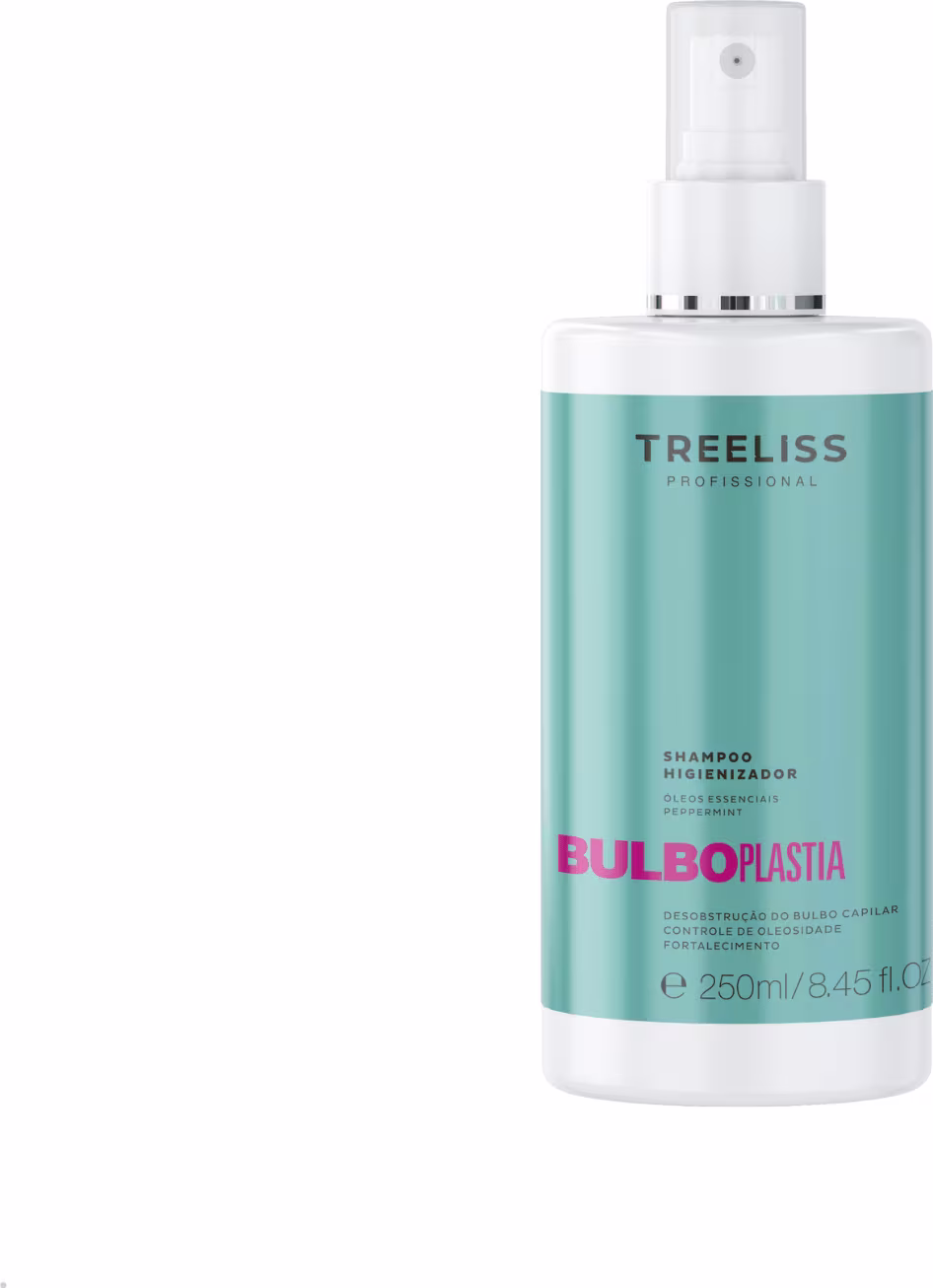 Shampoo higienizador Bulboplastia da marca TreeLiss Profissional. Embalagem plástica spray com detalhes em branco. Rótulo com o nome do produto "Bulboplastia" em letras grandes e rosa.