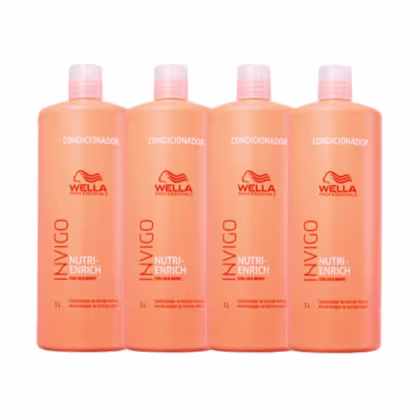 Quatro frascos de condicionador Wella Professionals Nutri-Enrich, com embalagem de plástico laranja e branco, exibindo o logotipo da marca em destaque.