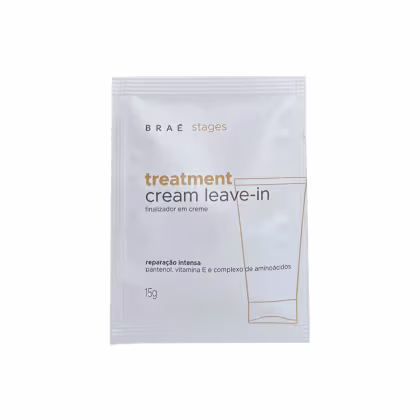 Sachê de tratamento capilar leave-in da marca Braé, com embalagem plástica transparente e rótulo com informações sobre o produto, como "tratamento cream leave-in" e ingredientes como pantenol, vitamina E e complexo de aminoácidos.