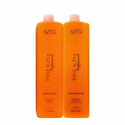Dois frascos de produtos de cabelo da marca K.Pro, sendo um shampoo e um condicionador, ambos em embalagens laranja com detalhes em branco e preto, contendo informações sobre os ingredientes e propriedades dos produtos.