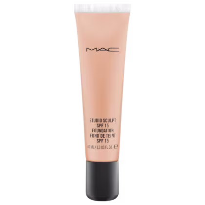 Imagem do produto M·A·C Studio Sculpt SPF 15 Foundation Nw35 - Base Cremosa 40ml