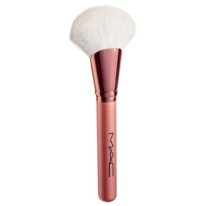Imagem do produto M.A.C Fan Bronzer Brush 143S - Pincel de Bronzer 41g