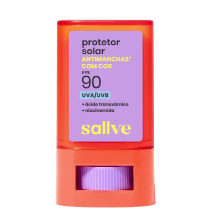 Protetor Solar com Cor Antimanchas, da marca Sallve.