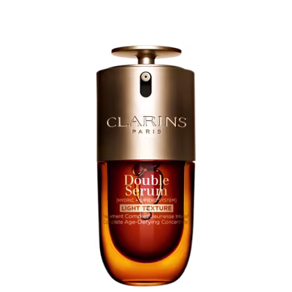 Frasco dourado de Clarins Paris contendo o produto Double Serum Light Texture, com textura leve, destinado a tratamento completo de rejuvenescimento e hidratação da pele.