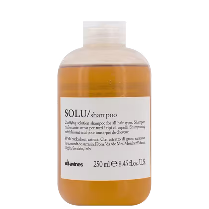 Shampoo Solu, da marca Davines.