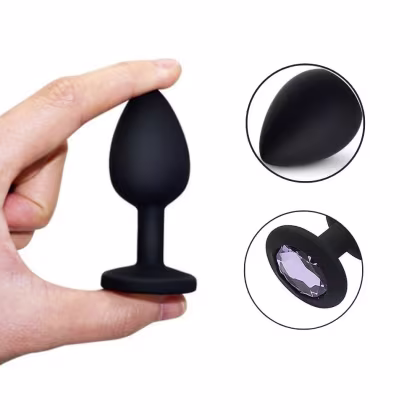 Imagem do produto Plug Anal em Silicone Tamanho G 9cm x 4cm Preto com Joia Roxa