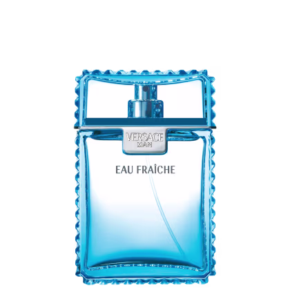 A imagem mostra uma frasco de perfume masculino da Versace. O frasco tem forma retangular e bordas onduladas em um tom de azul vibrante. O nome "Versace Man Eau Fraîche" está impresso em letras brancas sobre o frasco.