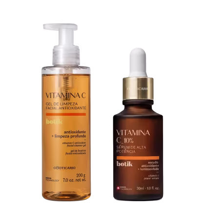 Dois frascos de produtos de beleza da marca Botik: um gel de limpeza facial antioxidante Vitamina C e um sérum de alta potência de Vitamina C, ambos em embalagens de vidro com rótulos em laranja e dourado.
