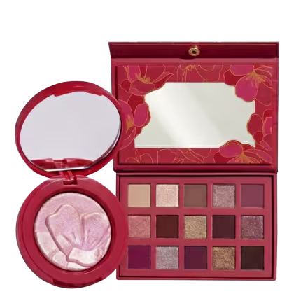 Conjunto de maquiagem Eudora com paleta de sombras em tons quentes e compacto de blush em embalagem vermelha com estampa floral.