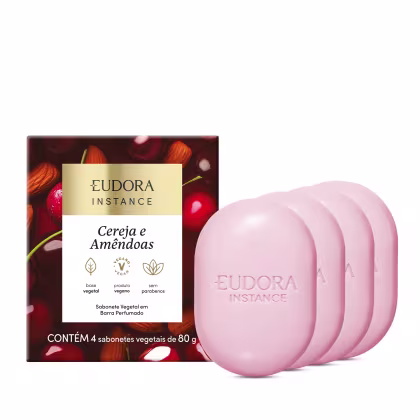 Caixa de sabonetes vegetais em barra perfumados com cereja e amêndoas da marca Eudora Instance, contendo 4 unidades de 80g cada, com embalagem rosa e rótulo dourado.