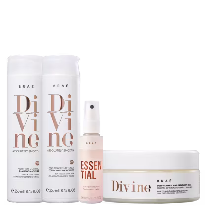 A imagem mostra uma linha de produtos para cabelos da marca Braé. Há dois frascos grandes de shampoo e condicionador da linha "Divine", um frasco menor spray de tratamento capilar "Essential" e um pote branco de máscara de tratamento capilar "Divine".