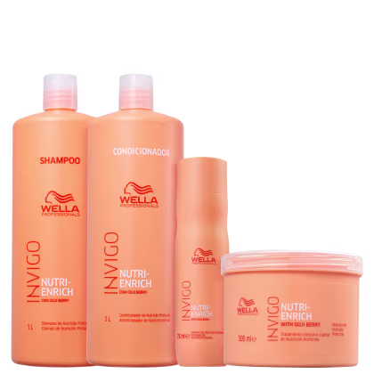 A imagem mostra uma linha de produtos de cuidados capilares da marca Wella Professionals, linha Nutri-Enrich. São frascos plásticos na cor laranja com detalhes em branco. Há dois shampoos, um condicionador e uma máscara capilar.