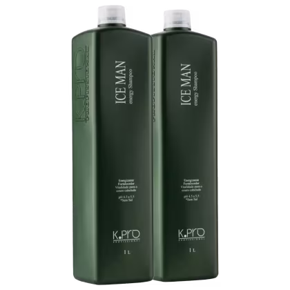 O produto apresentado na imagem são dois frascos de shampoo da marca K.Pro. Os frascos possuem um design retangular e são predominantemente na cor verde escura, com o nome da marca e do produto "Ice Man" impressos em branco.