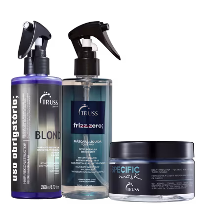 A imagem mostra um frasco do Uso Obrigatório Blond, um do Frizz Zero e um pote redondo da Máscara Capilar Specific Mask, todos da marca TRUSS.