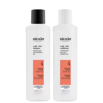 Kit com shampoo e condicionador Volume Thinning Sistema 4, da marca Nioxin.