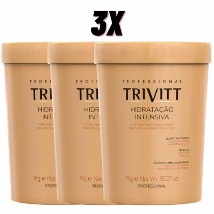 Três potes grandes de creme hidratante intensivo para cabelos. Cada pote contém 1kg e exibe o nome "Trivitt Hidratação Intensiva" parte frontal. Abaixo estão listados alguns dos ingredientes principais, como queratina vegetal, trealose e óleo de camélias.