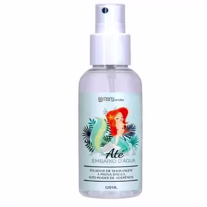 Produto de embalagem em frasco plástico transparente com pulverizador branco. Embalagem de 120ml com ilustração de uma mulher ruiva em estilo vintage, cercada por folhagens tropicais.