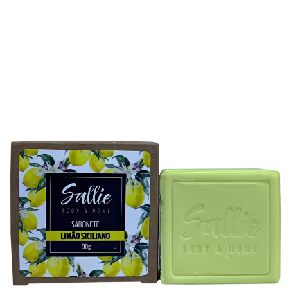 Sabonete em barra da marca Sallie Body & Home, com embalagem de caixa com estampa floral amarela e verde, e o sabonete em si na cor verde-limão, com a marca impressa na superfície.