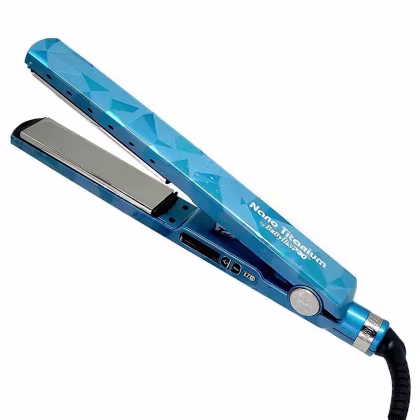 Prancha de Cabelos Nano Titanium Roger Vetro Azul da marca Babyliss Pro.